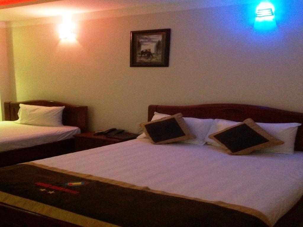 Vuong Hoan 2 Hotel Vinh Buitenkant foto