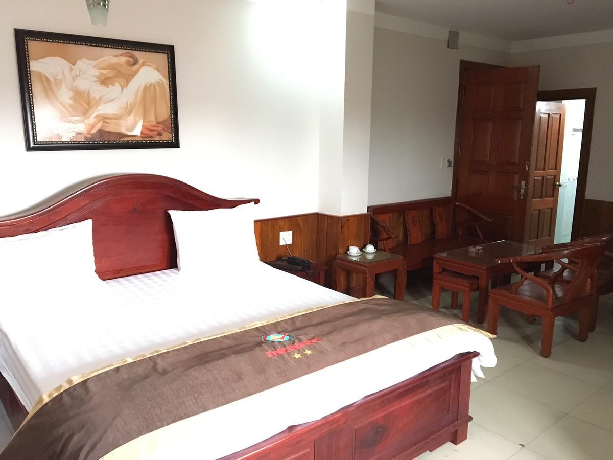 Vuong Hoan 2 Hotel Vinh Buitenkant foto
